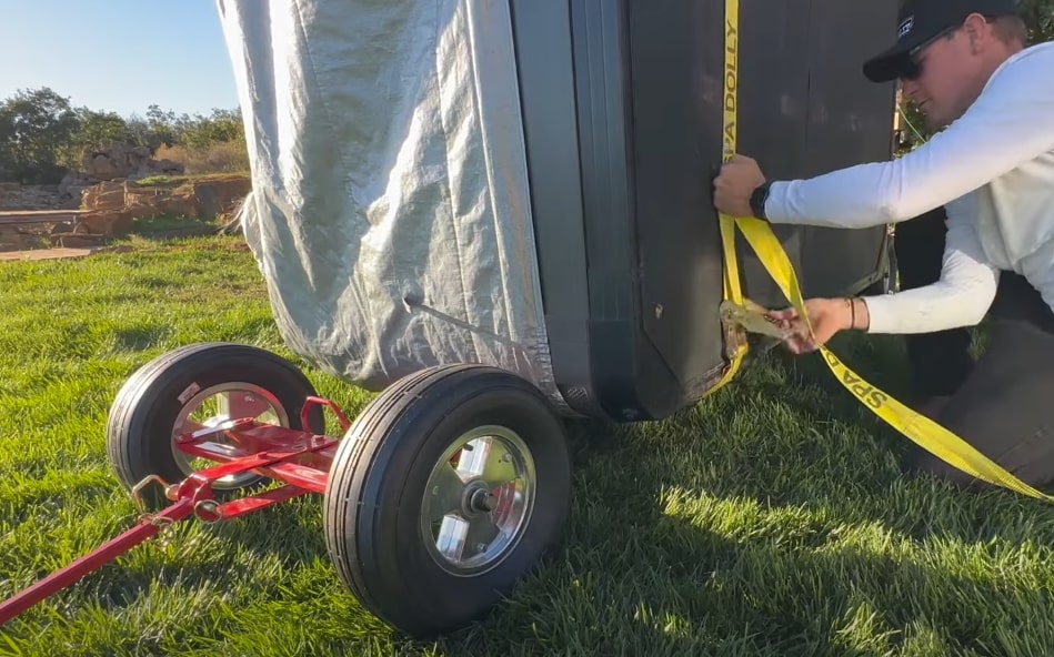 Moving dollies for relocating a hot tub